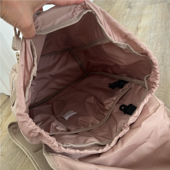 Hershel Iona backpack - Picture 3 of 4